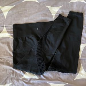 ZYIA Active Hi-Rise Compression Leggings Seamless Perforated Black